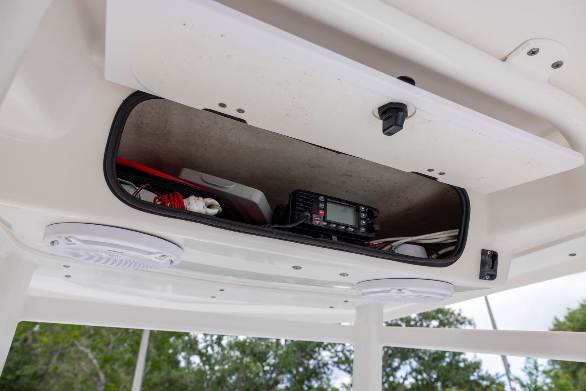 2015 Robalo 246 Cayman — image 16