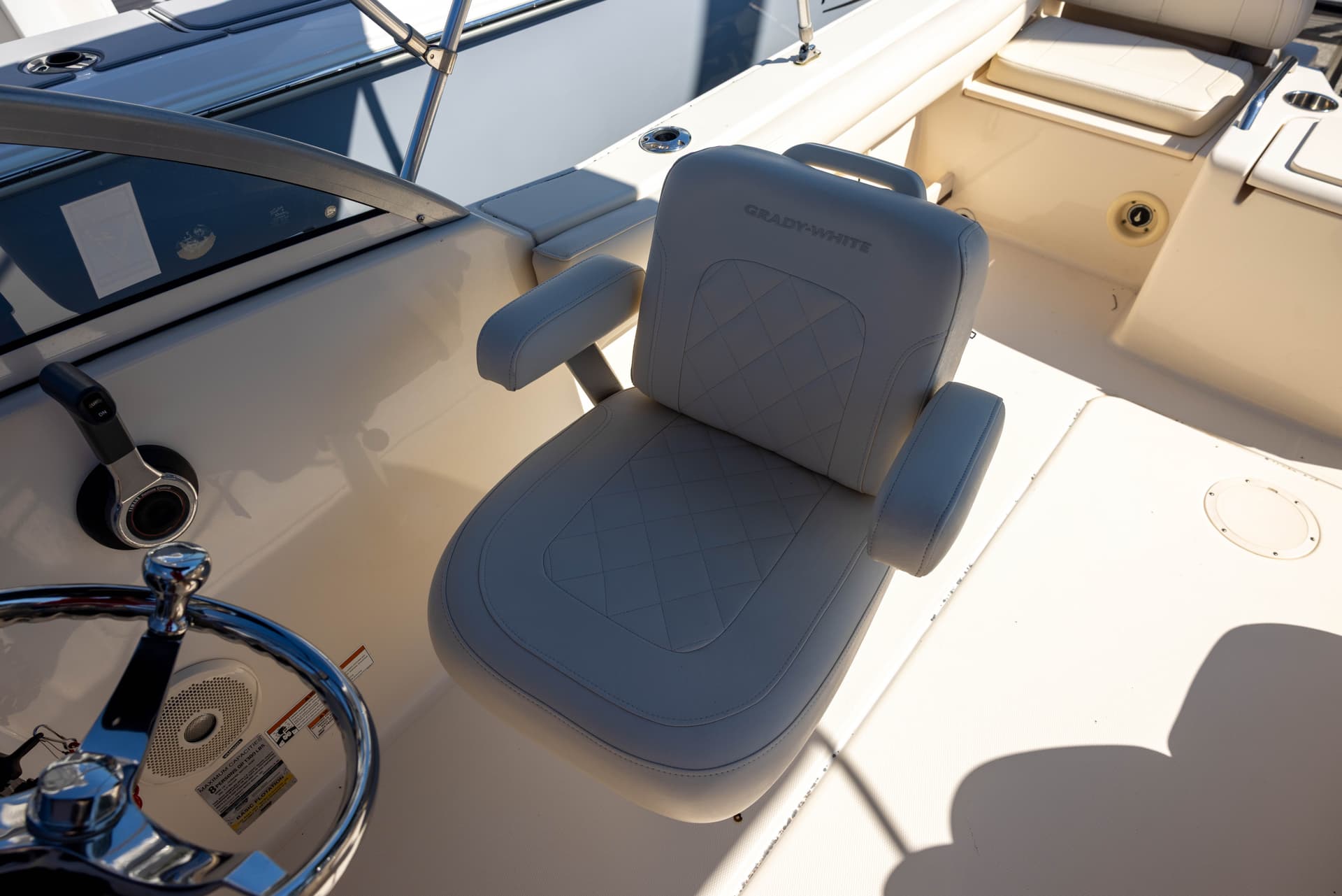 2018 Grady-White Freedom 215 — image 9