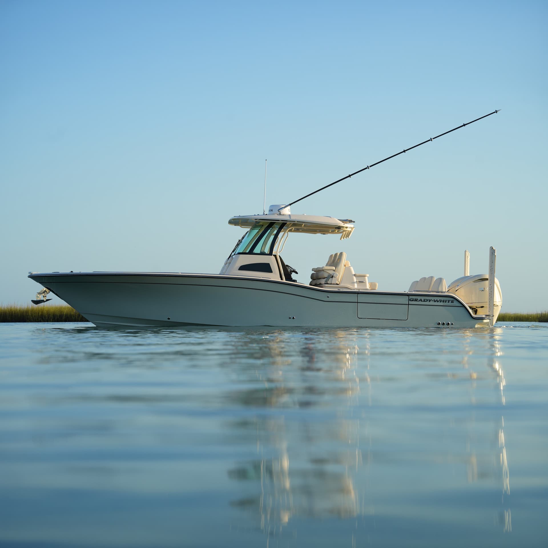 321 CE (Coastal Explorer) — image 5