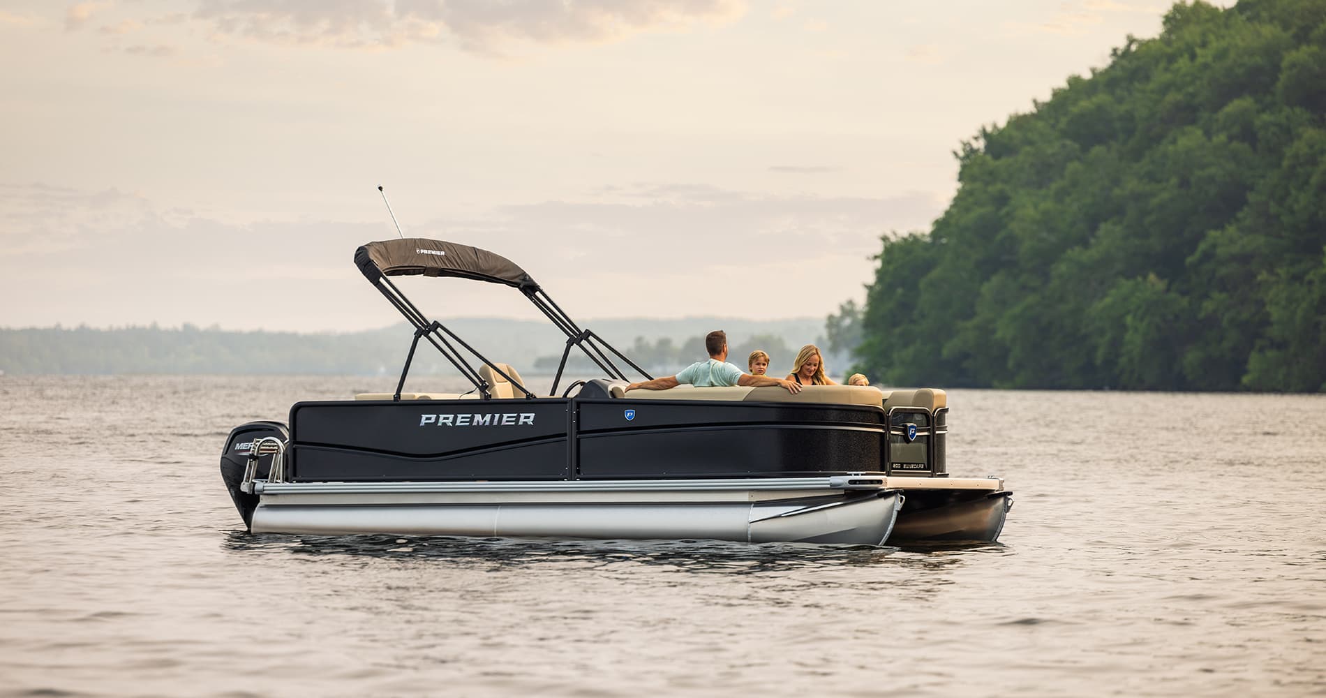 2027 Premier Sunscape