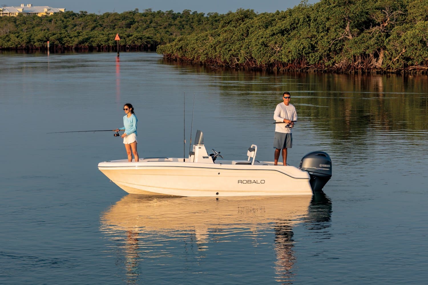 Robalo R160 — 2026 robalo r160 water fishing