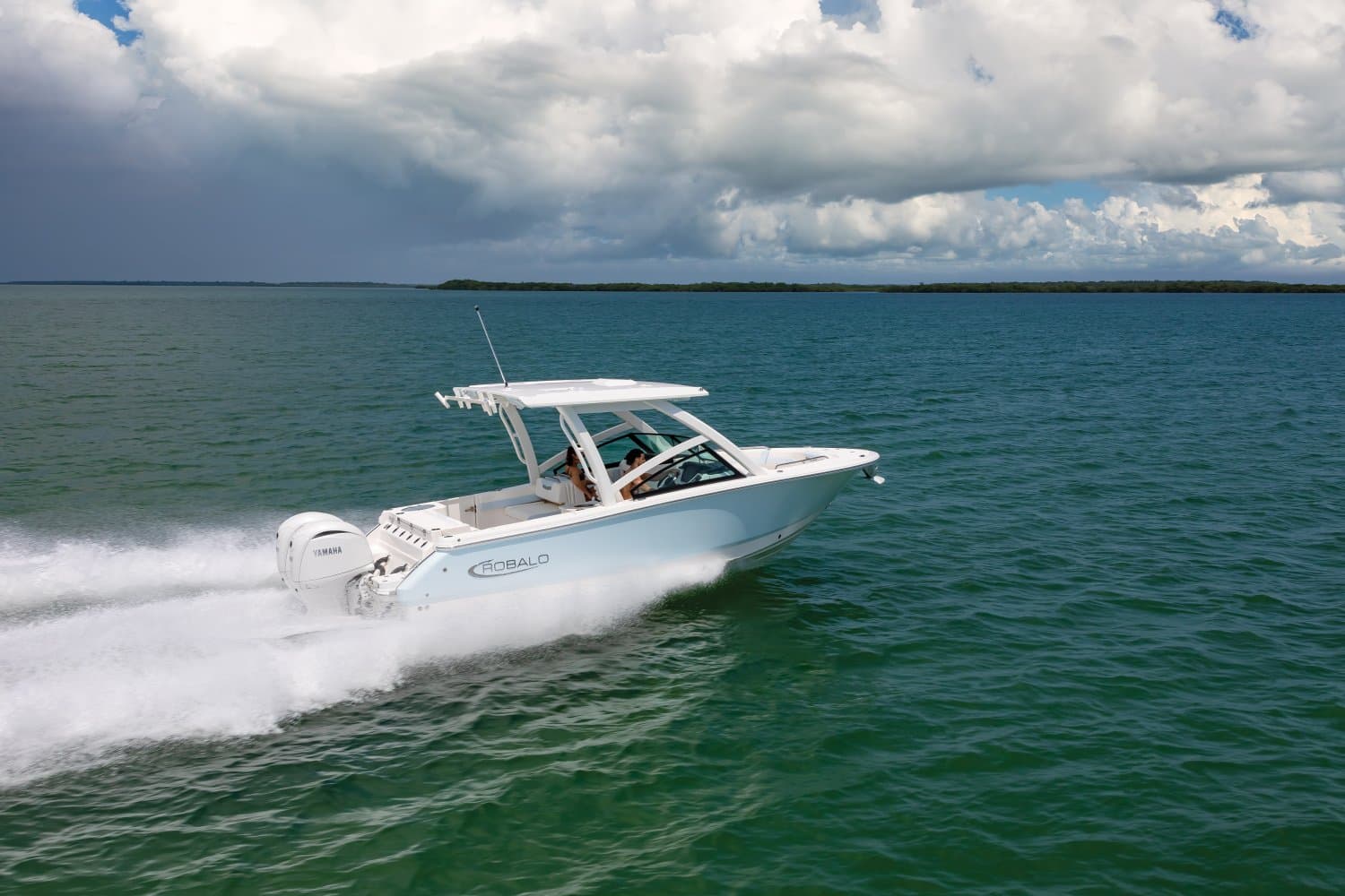 Robalo R257 — 2026 robalo 257 water running 2