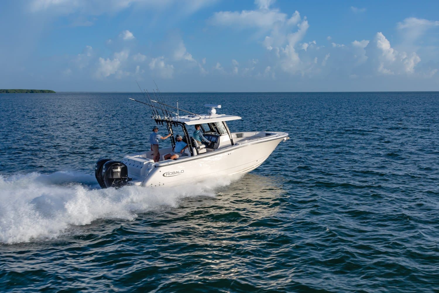 Robalo R300 — 2026 robalo r300 water running 3