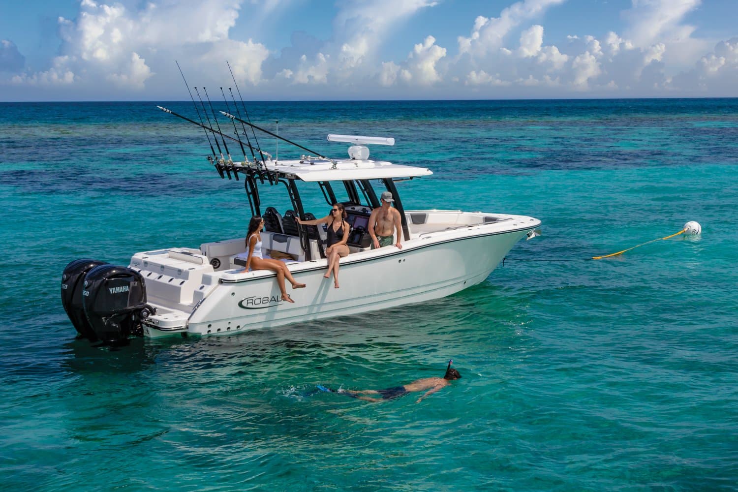 Robalo R300 — 2026 robalo r300 water snorkeling