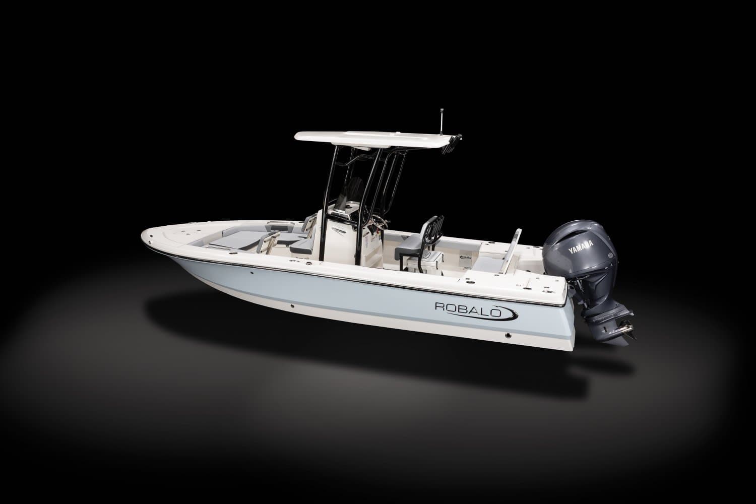 2027 Robalo 226 Cayman