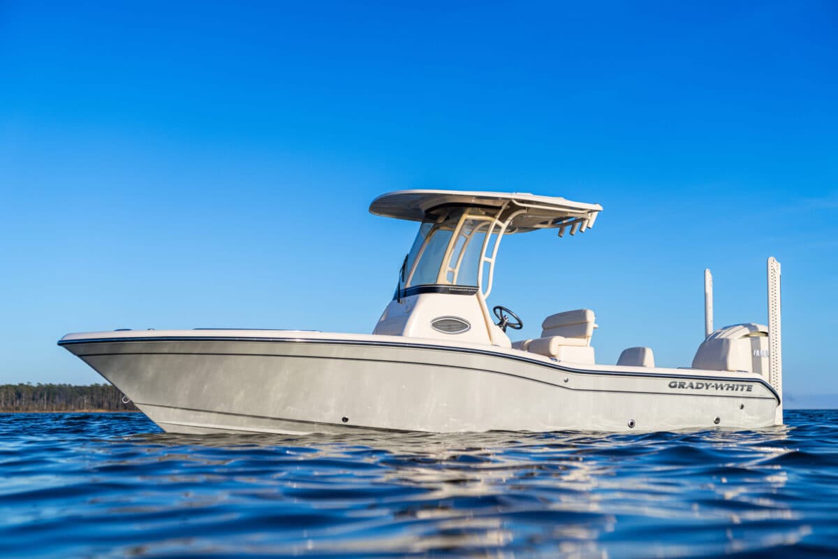 All You Need to Know About the Grady-White 231 CE