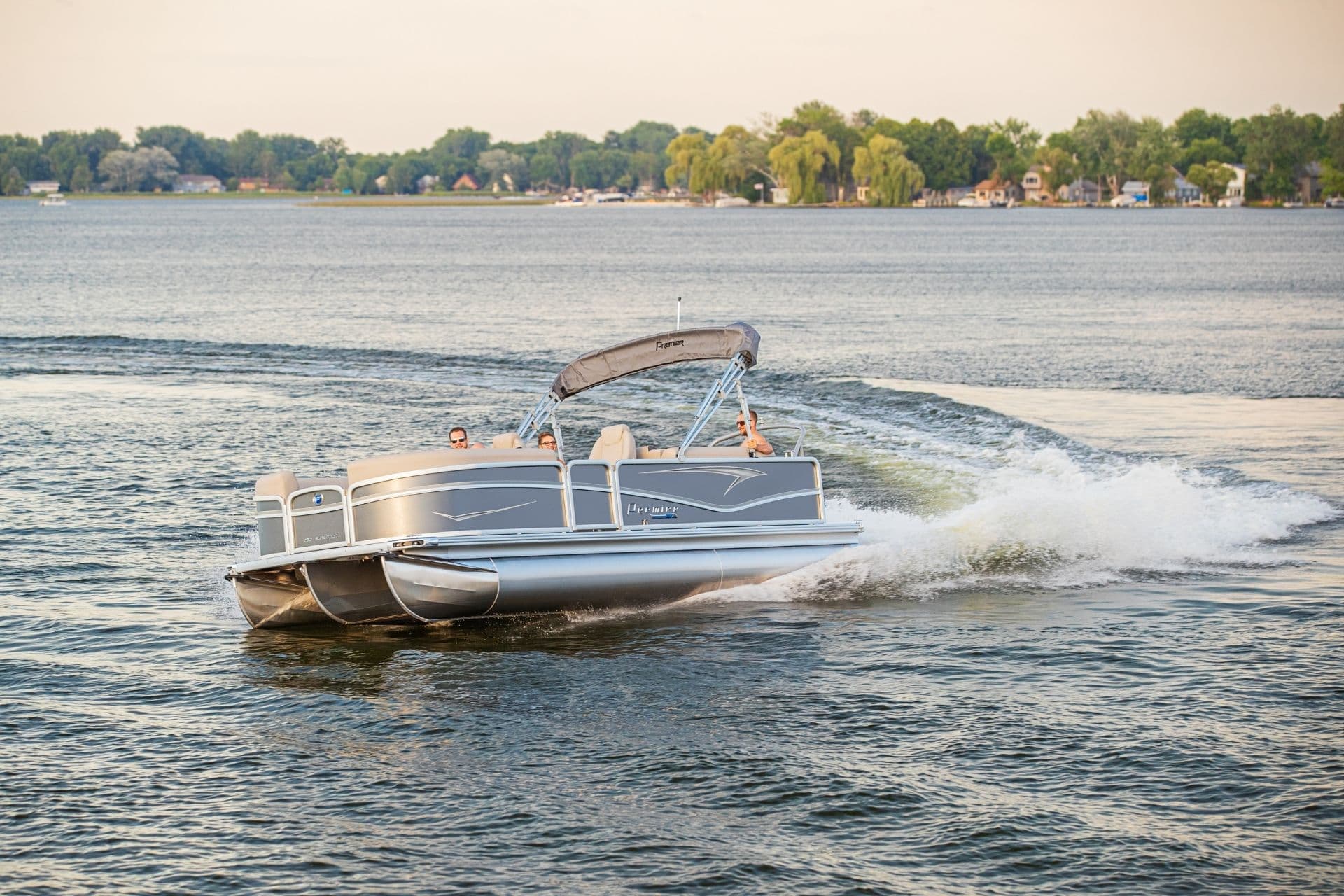 Boat Safety 101: A Comprehensive Guide to Safe Boating Practices