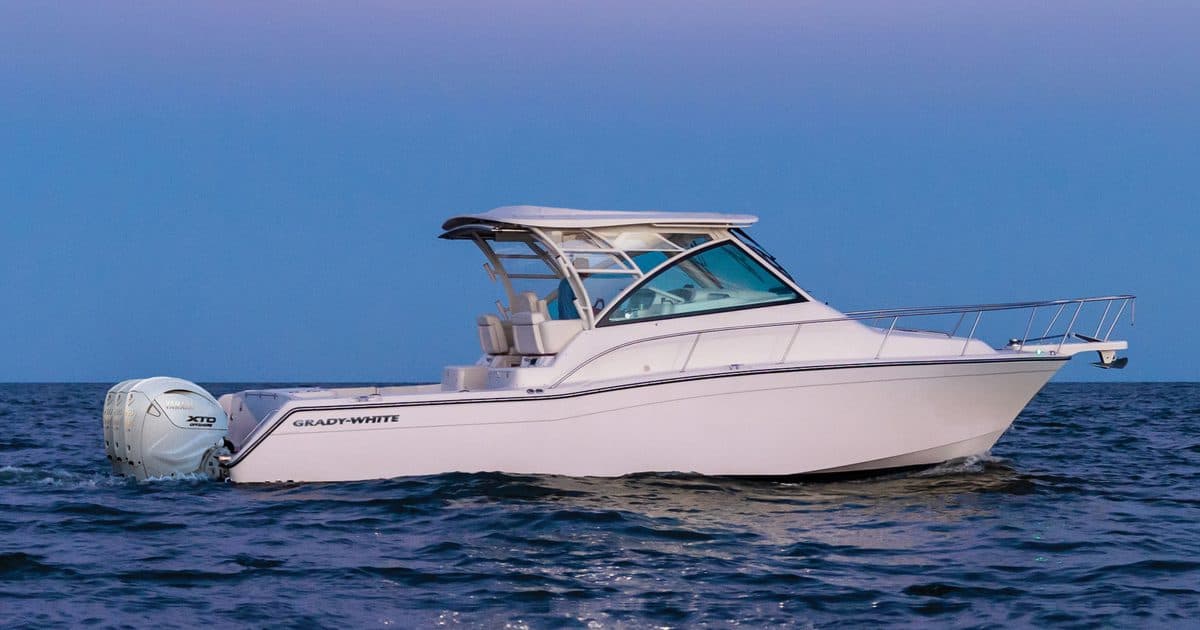 2027 Grady-White Express 370